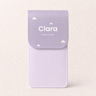 Pochette Nuage lavande personnalisée « Clara · Pédiatrie »